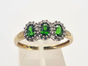 0348: Vintage: 9ct Gold green Diopsides 38 Diamonds Ring- eye candy