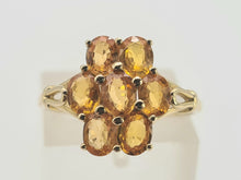 Load image into Gallery viewer, 0535: Vintage: 9ct Gold Orange Sapphires Cluster Ring- lovely cut and colours
