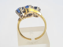 Load image into Gallery viewer, 0657: Vintage &amp; Old: 18ct Gold Cornflower Blue Sapphires Diamonds Ring
