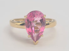 Load image into Gallery viewer, 0529: Vintage: 9ct Gold Pear-Cut Pink Topaz Dress Ring- Barbie beauty, total eye catcher
