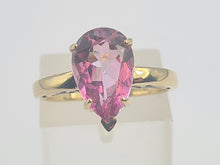 Load image into Gallery viewer, 0529: Vintage: 9ct Gold Pear-Cut Pink Topaz Dress Ring- Barbie beauty, total eye catcher
