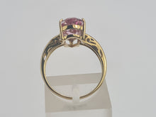 Load image into Gallery viewer, 0529: Vintage: 9ct Gold Pear-Cut Pink Topaz Dress Ring- Barbie beauty, total eye catcher
