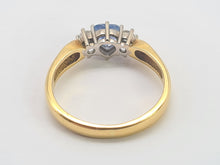 Load image into Gallery viewer, 0691: Vintage: 18ct Gold Heart-Cut Ceylon Blue Sapphire Diamonds Ring=- Date-Mark 1990
