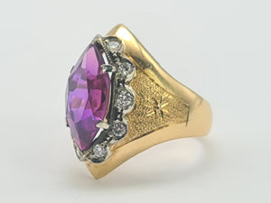 0763: Vintage & Rare: 18ct Gold Corundum Alexandrite 10 Diamonds Cocktail Ring- statement weight