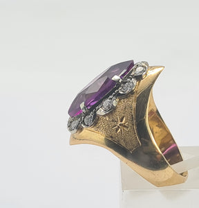 0763: Vintage & Rare: 18ct Gold Corundum Alexandrite 10 Diamonds Cocktail Ring- statement weight