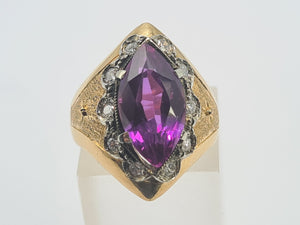 0763: Vintage & Rare: 18ct Gold Corundum Alexandrite 10 Diamonds Cocktail Ring- statement weight