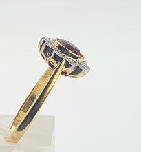 Load image into Gallery viewer, 0770: Vintage 18ct Gold Ruby 10 Diamonds Flower Head Ring- exquisite
