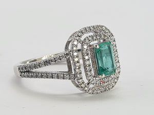 0137: 18ct White Gold Emerald Diamonds Art Deco  Style Ring- truly exquisite