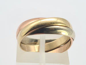 0704: Vintage: 9ct Gold Rose, White. Yellow Gold Band- splendid condition