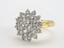 Load image into Gallery viewer, 0728: Vintage; 9ct Gold Blue Aquamarines Flower Head Cluster Ring
