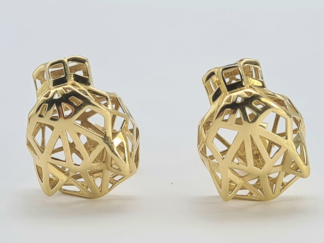 0833: Vintage: 18ct Gold Leopard Head Stud Earrings- exceptional