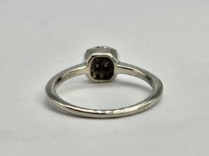 0256: Vintage 9ct White Gold 12 Black Diamonds 4 Diamonds Geometric Set Ring- petite,&nbsp; crisp, sparkling