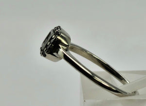 0256: Vintage 9ct White Gold 12 Black Diamonds 4 Diamonds Geometric Set Ring- petite,&nbsp; crisp, sparkling