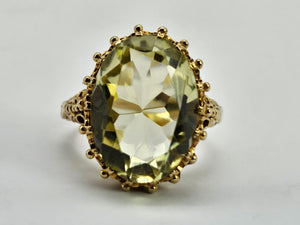 0804: Vintage: Statement 9ct Gold Green Amethyst Cocktail Ring- Date- Mark 1972