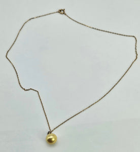 0854: Vintage: Rare; 9ct Gold Necklace (40cm( Golden Cultured Pearl Pendant- lovely combination