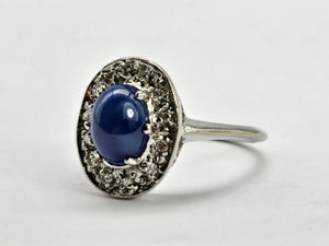 0923: Vintage: 14ct White Gold Cornflower Blue Star Sapphire Diamonds Ring- very special