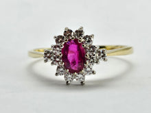 Load image into Gallery viewer, 0926: Vintage: 18ct Gold Blood Red Ruby Diamonds Flower Head Ring
