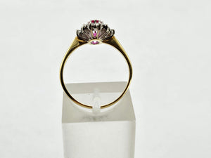 0926: Vintage: 18ct Gold Blood Red Ruby Diamonds Flower Head Ring