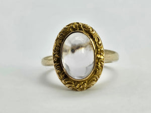 0255: Antique : 10ct Gold Pale Lilac Amethyst Dress Ring- mature stone, lovely hues