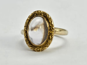 0255: Antique : 10ct Gold Pale Lilac Amethyst Dress Ring- mature stone, lovely hues