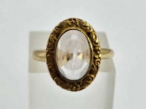 0255: Antique : 10ct Gold Pale Lilac Amethyst Dress Ring- mature stone, lovely hues