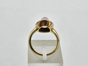 0255: Antique : 10ct Gold Pale Lilac Amethyst Dress Ring- mature stone, lovely hues