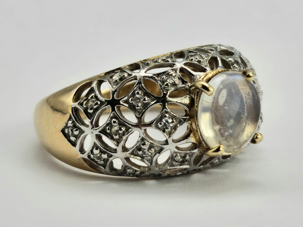 0649: Vintage: 9ct Gold Pale Blue Moonstone 32 Diamonds Dress Ring- lovely combination,