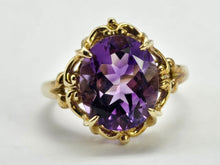 Load image into Gallery viewer, 0894: Vintage: 9ct Gold Rich Purple Amethyst Cocktail Ring- superb
