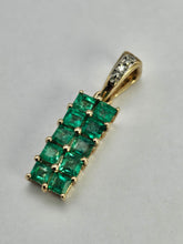 Load image into Gallery viewer, 0203: Vintage: 9ct Gold 10 Emeralds Diamond Geometric Set Pendant- lovely
