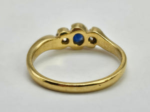 0760: Vintage: 18ct Gold Art Deco Blue Sapphire Diamonds 3 Stone Ring- old is beautiful