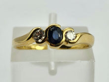 Load image into Gallery viewer, 0760: Vintage: 18ct Gold Art Deco Blue Sapphire Diamonds 3 Stone Ring- old is beautiful
