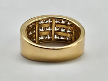 Load image into Gallery viewer, 0844: Vintage 18ct Gold Champagne Diamonds Statement Ring -1ct of sparkling natural diamonds
