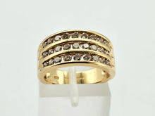 Load image into Gallery viewer, 0844: Vintage 18ct Gold Champagne Diamonds Statement Ring -1ct of sparkling natural diamonds
