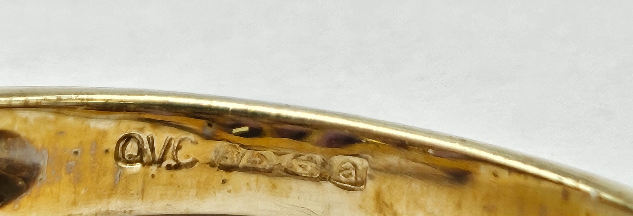 Vintage: 9ct Gold Amethyst & Diamond Cocktail Ring