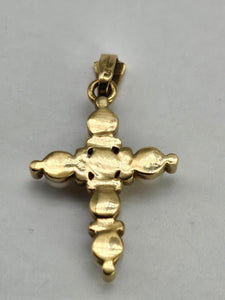 0917: Vintage:: 9ct Gold Cultured Pearls Cross Pendant- lovely, good weight