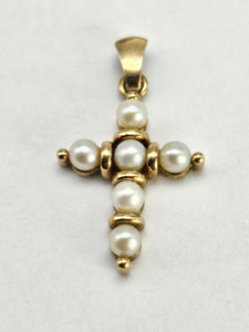 0917: Vintage:: 9ct Gold Cultured Pearls Cross Pendant- lovely, good weight