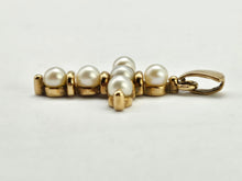 Load image into Gallery viewer, 0917: Vintage:: 9ct Gold Cultured Pearls Cross Pendant- lovely, good weight
