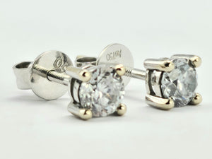 0918: Vintage: 18ct White Gold Brilliant Cut Diamonds (0.6ct) Stud Earrings