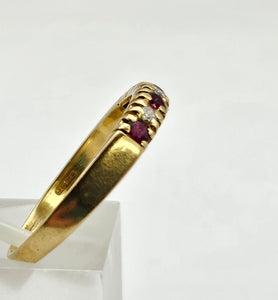 0837: Vintage: 18ct Gold Rubies Diamonds Half-Eternity/Stacker Ring- Date-Mark 1985