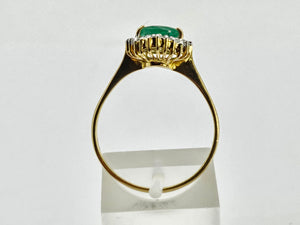 0911: Vintage: Exceptional 18ct Gold Emerald (1.25ct) Diamonds (0.56ct) Ring- Lush