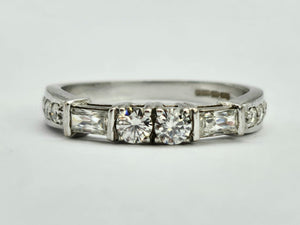 0925: Vintage' 18ct White Gold Baguette, Straight & Round Cut Diamonds (0.84ct) Stacker Ring- total quality&nbsp;