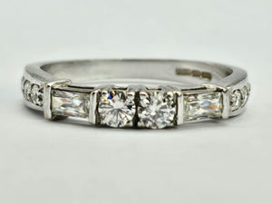 0925: Vintage' 18ct White Gold Baguette, Straight & Round Cut Diamonds (0.84ct) Stacker Ring- total quality&nbsp;