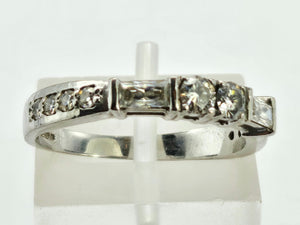 0925: Vintage' 18ct White Gold Baguette, Straight & Round Cut Diamonds (0.84ct) Stacker Ring- total quality&nbsp;