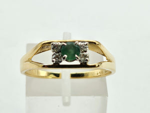 0927:Vintage: Geometric Set 18ct Gold Emerald Diamonds Dress Ring- Date- Mark 1970