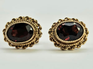 0784: Vintage: 9ct Gold Oval Rich Red Garnet Earrings- Date-Mark 1988