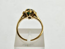 Load image into Gallery viewer, 0934: Vintage; 18ct Gold Emerald 10 Diamonds Flower Head Ring- sparkling beauty
