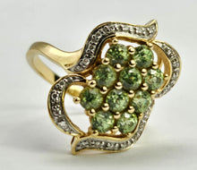 Load image into Gallery viewer, 0941: Vintage; 14ct Gold demantoid Garnets Diamonds Cocktail Cluster Ring- splendid
