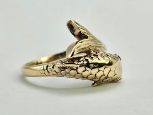 0731: Vintage: 60 years Old 9ct Gold Snake Ring- Date-Mark 1965- remarkable condition