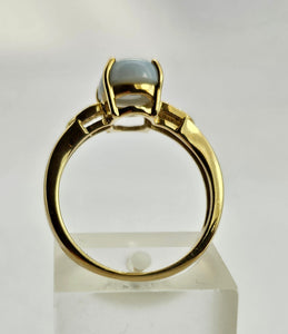 0695: Vintage: 9ct Gold Light Blue Chalcedony Diamonds Cocktail Ring - Dreamy combination