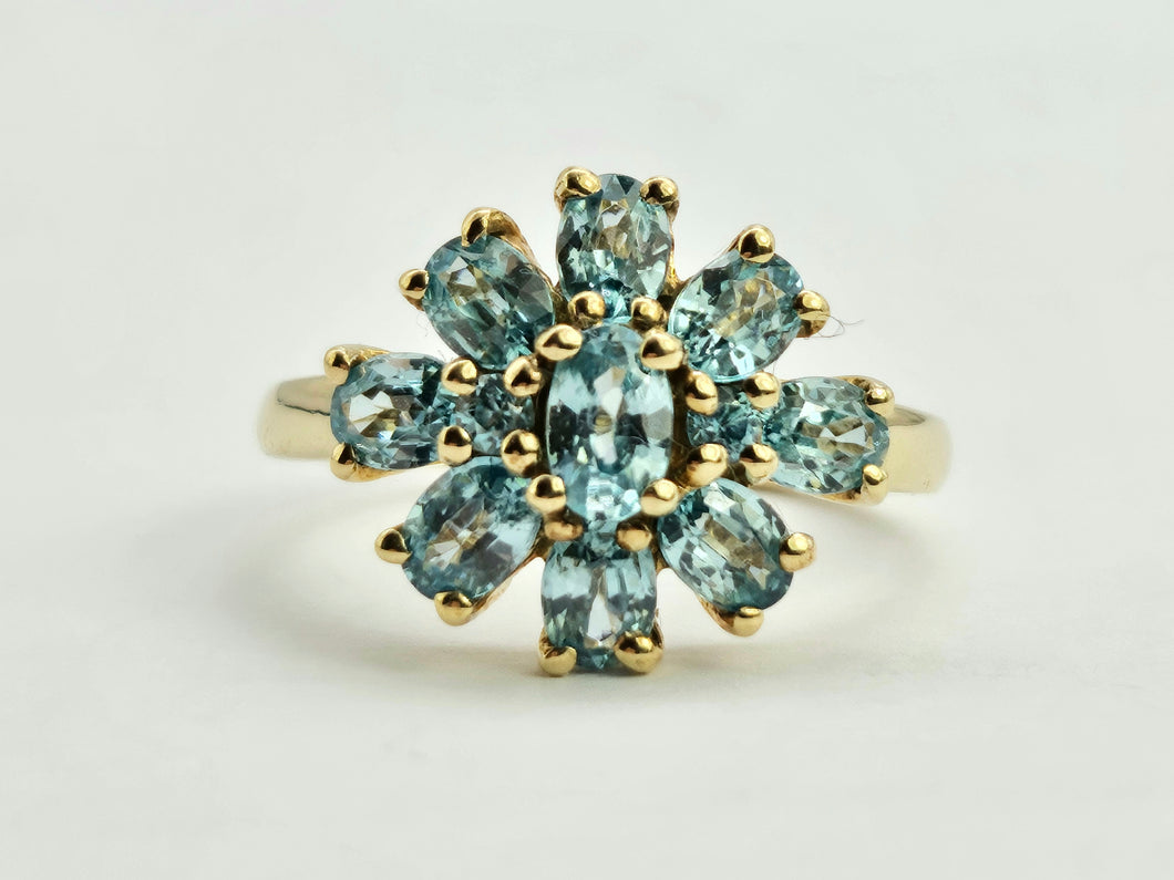 0896: Vintage: 9ct Gold 11 Swiss Blue Topaz Flower Head Ring- inspired design